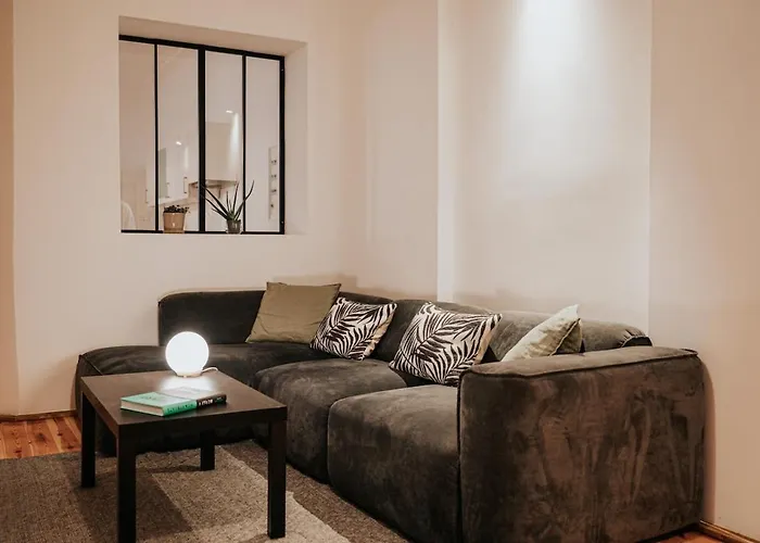 Gaudyhouse Daire Berlin