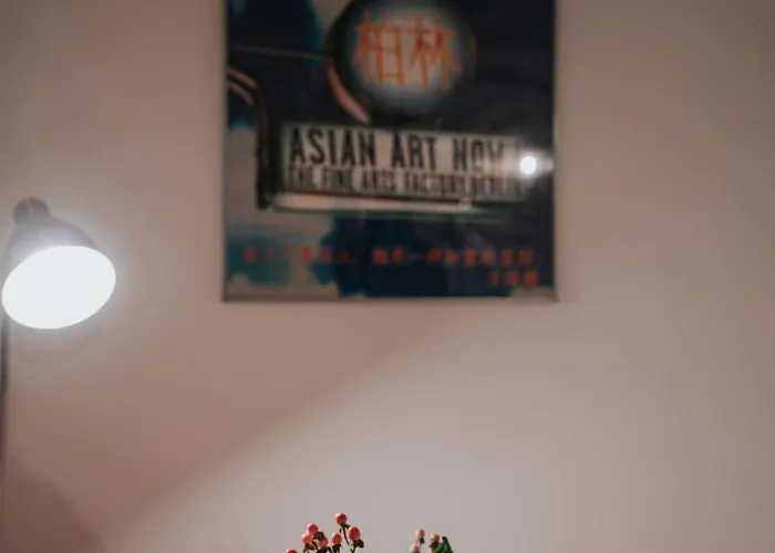 Gaudyhouse Апартаменты *